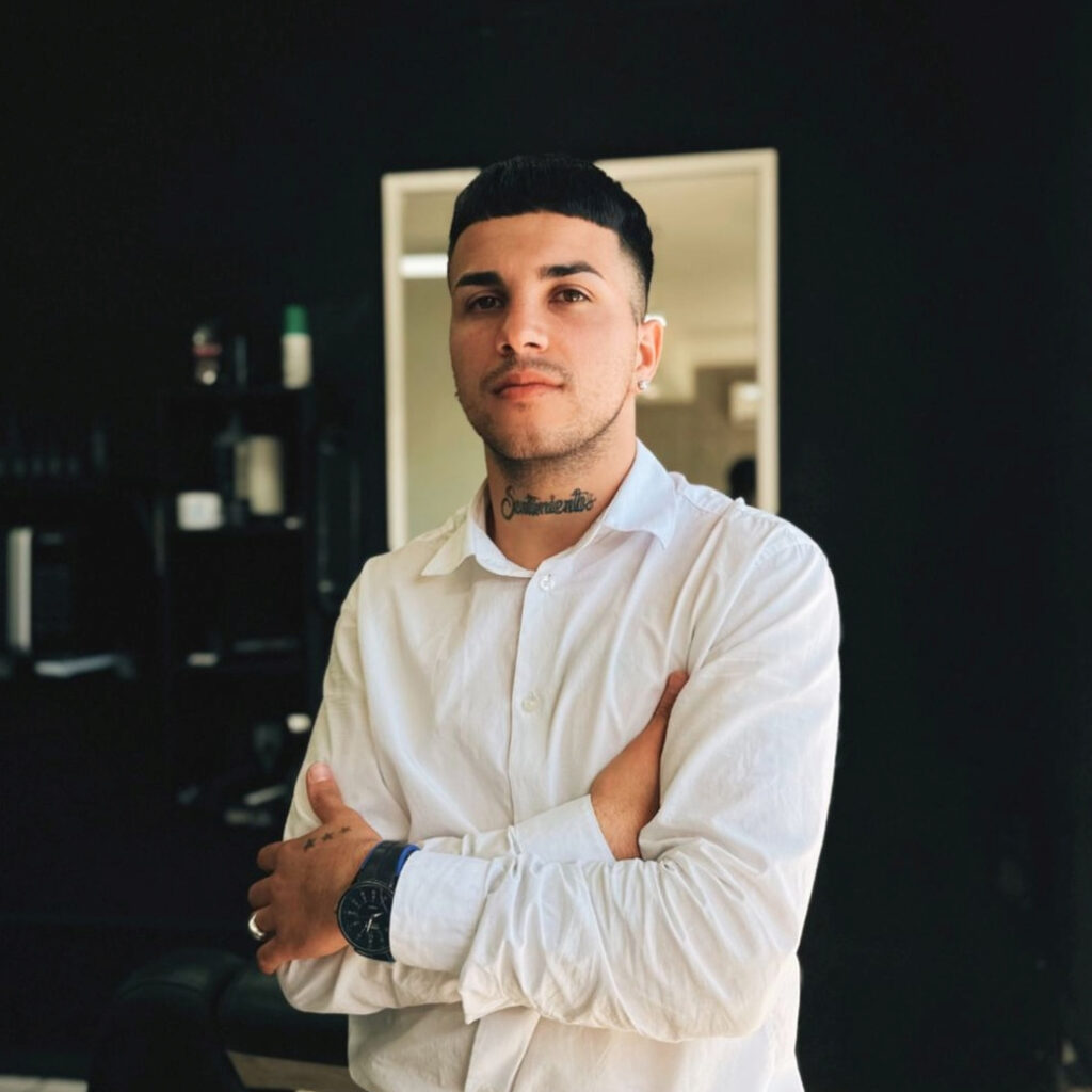 Josue Fernandez - Galano Barbería